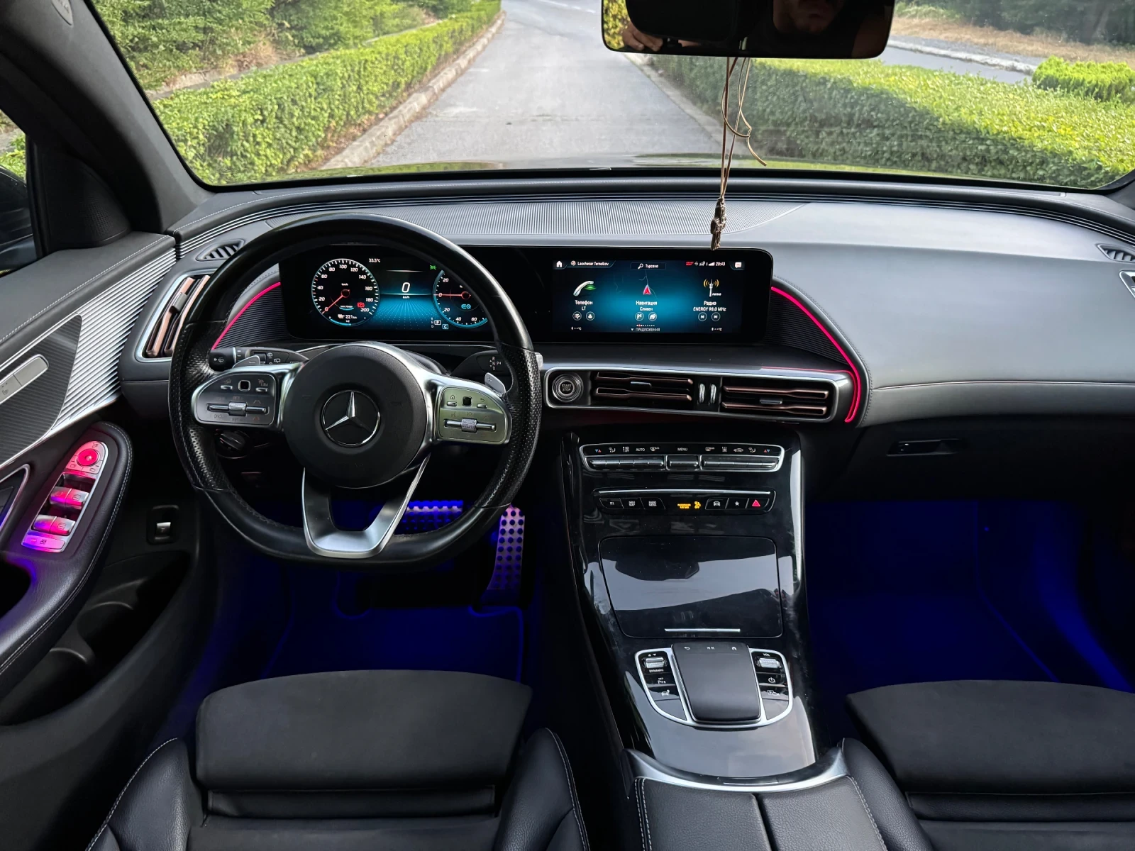 Mercedes-Benz EQC 400, снимка 10 - Автомобили и джипове - 55451415