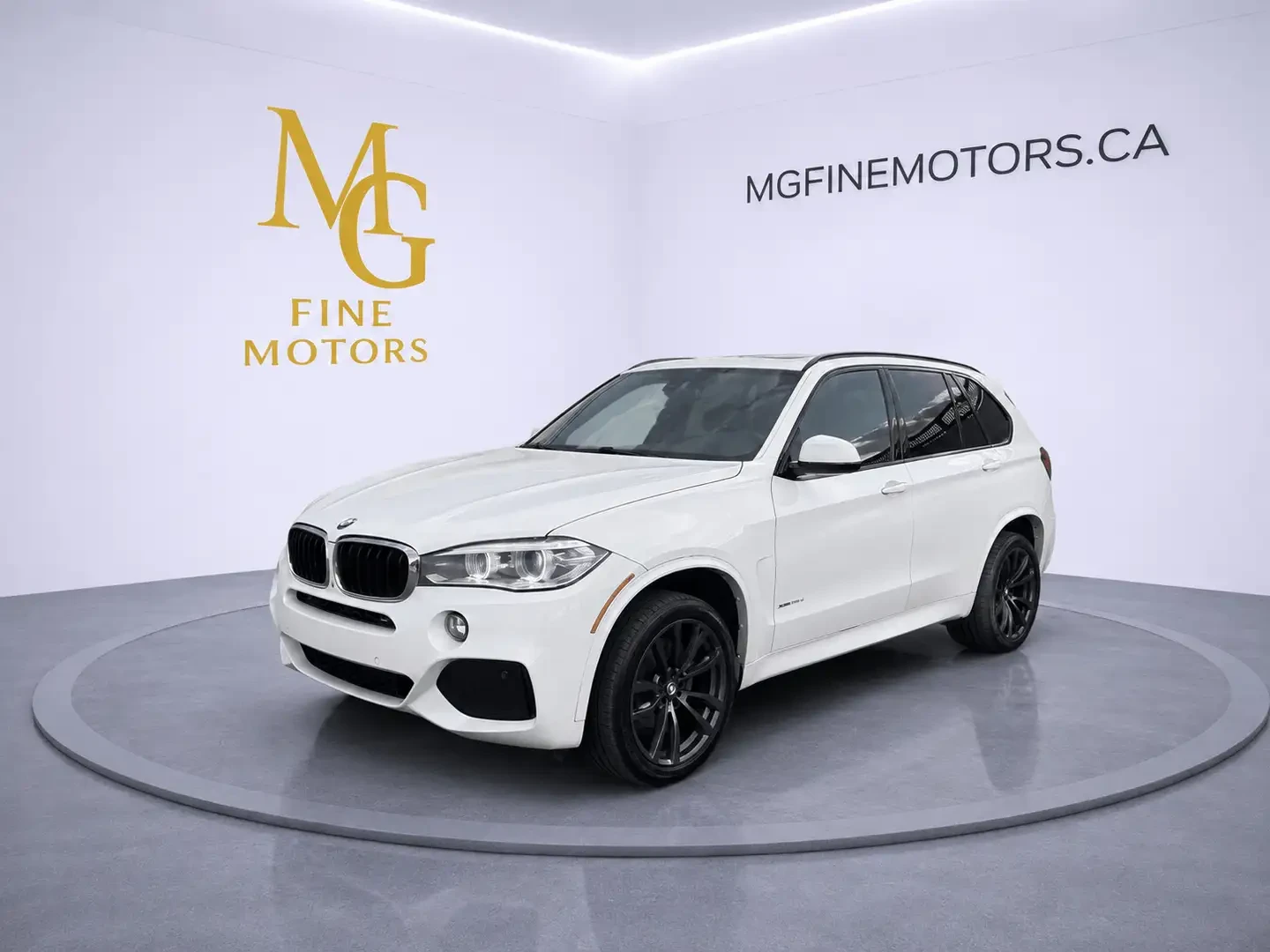 BMW X5 M* SPORT* HARMON* KARDON* ДИГИТАЛНО* ТАБЛО* ПАНОРА