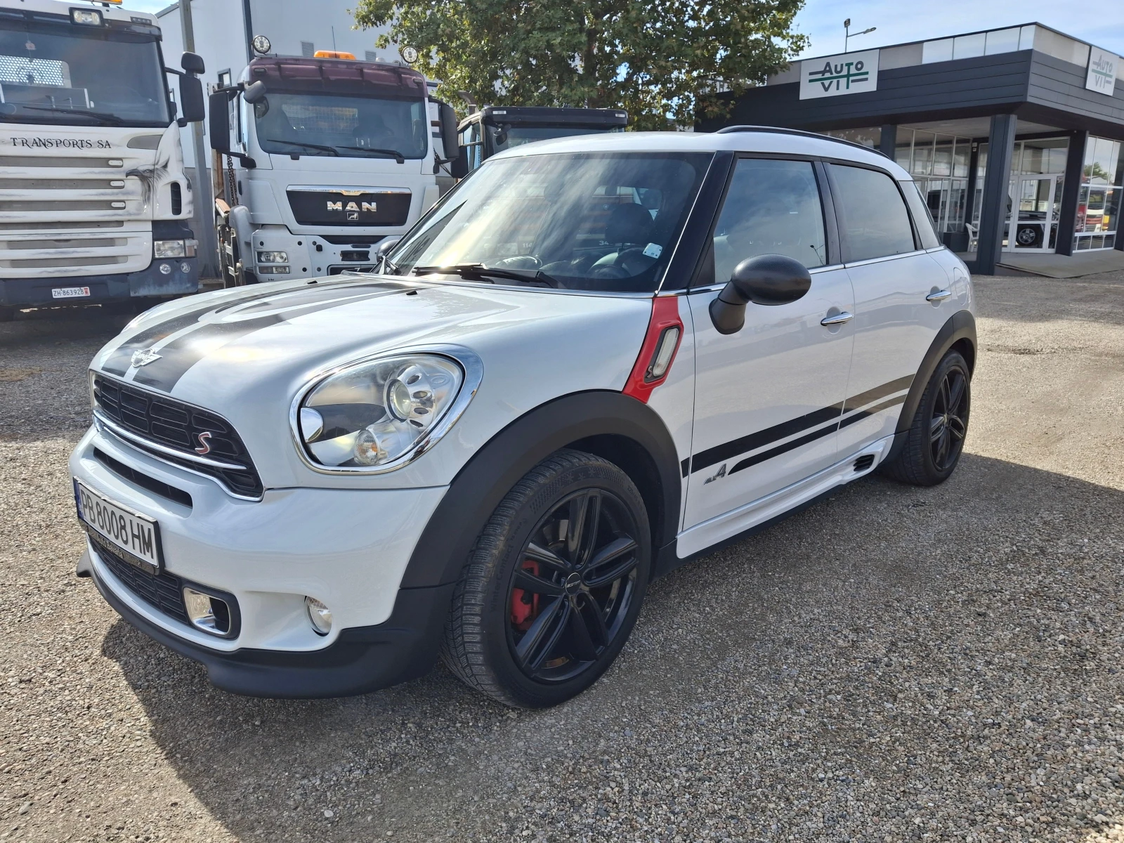 Mini Countryman WORKS 4X4 COOPER S, снимка 2 - Автомобили и джипове - 56563066