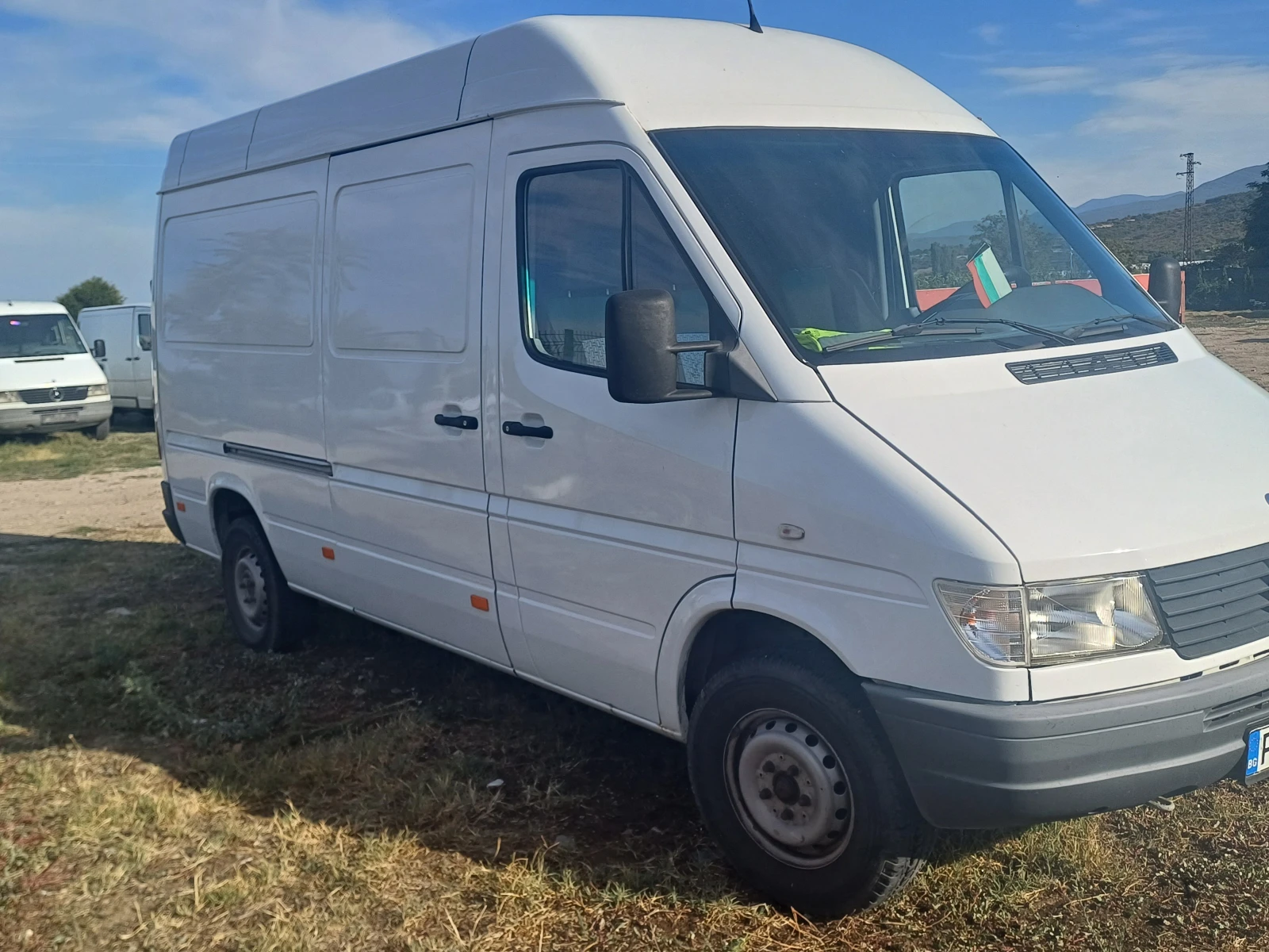 Mercedes-Benz Sprinter 212  - изображение 4