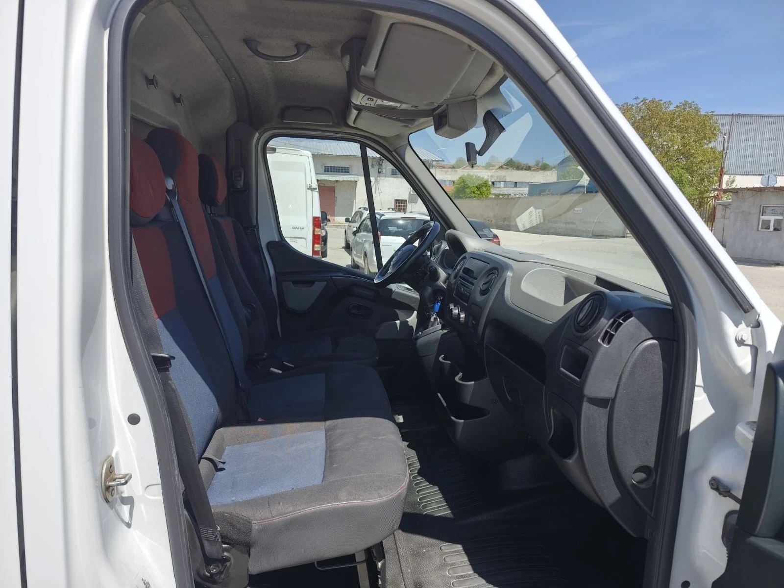 Renault Master, снимка 14 - Бусове и автобуси - 54340163