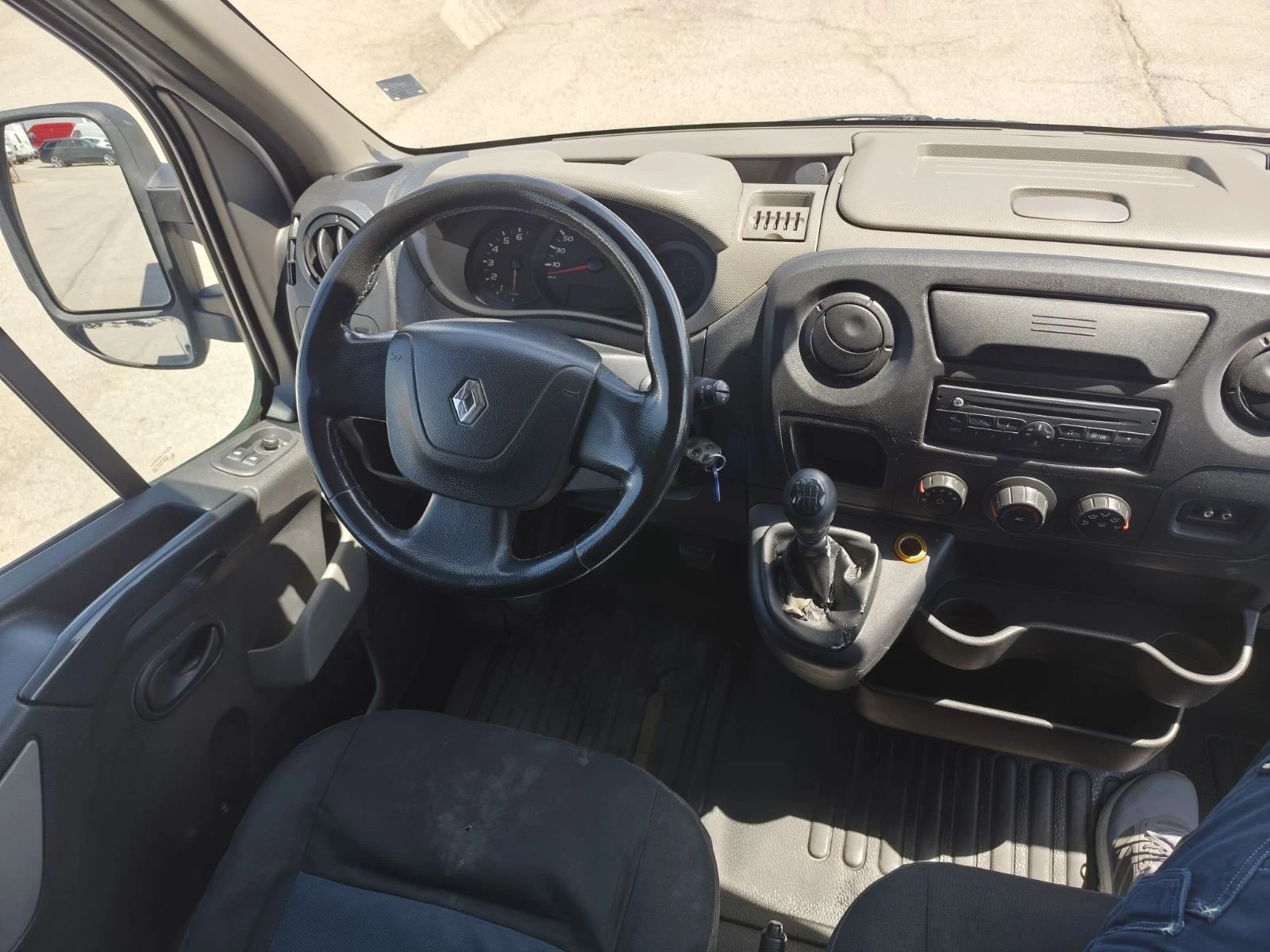 Renault Master, снимка 15 - Бусове и автобуси - 54340163