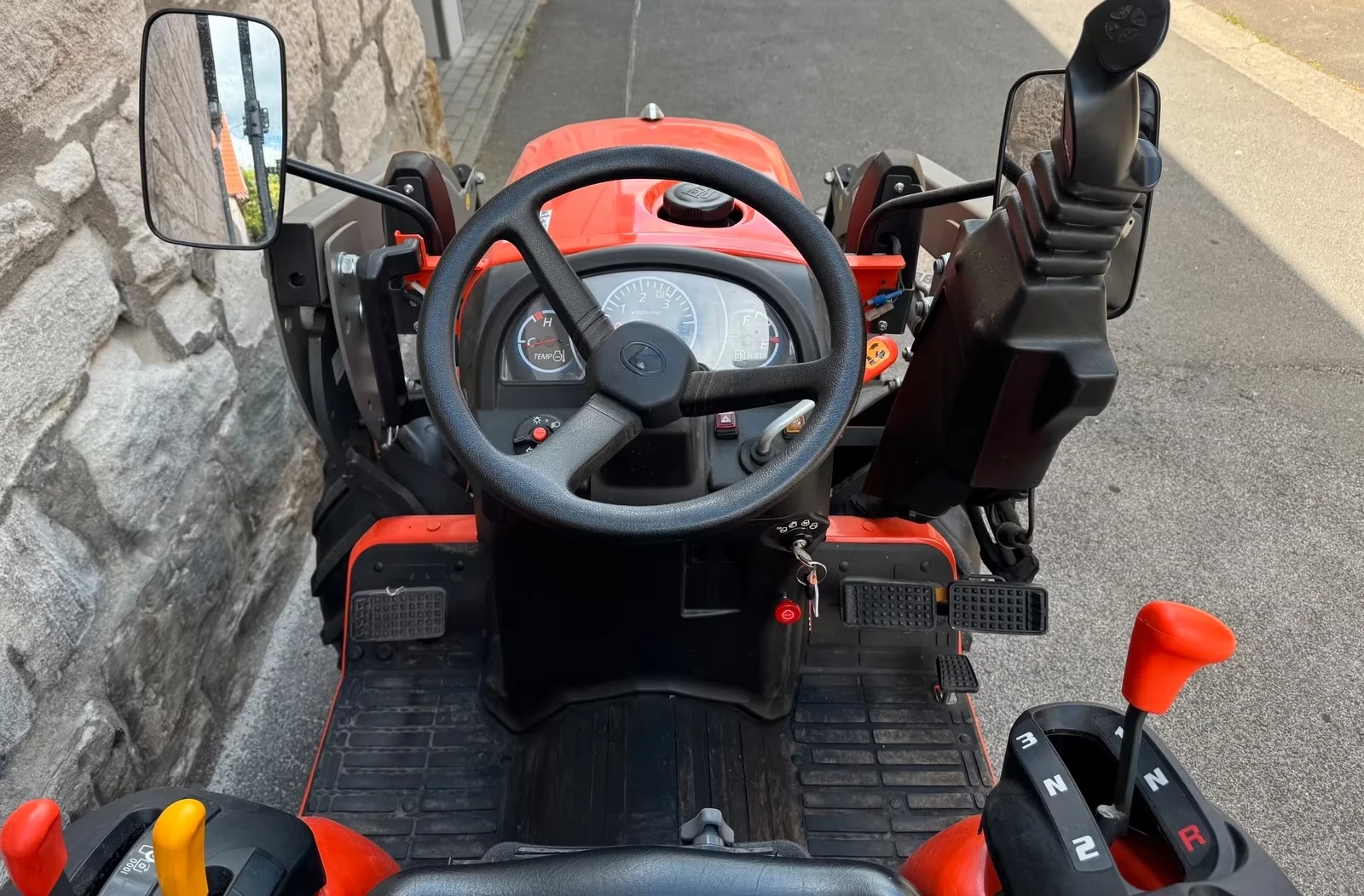 Трактор Kubota B1-181 = 5000 Eur , снимка 14 - Селскостопанска техника - 55437570