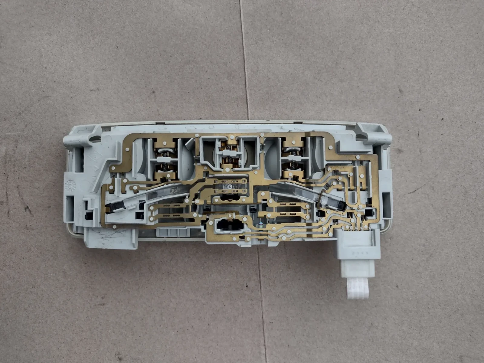 264300003R      RENAULT LAGUNA III  | Mobile.bg   2