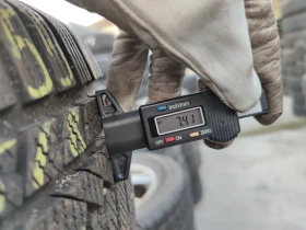 Гуми Зимни 225/55R17, снимка 6