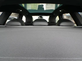 VW ID.7 TOURER PRO 82 kWh/Панорама/Хедъп/Масаж/Подгрев, снимка 14