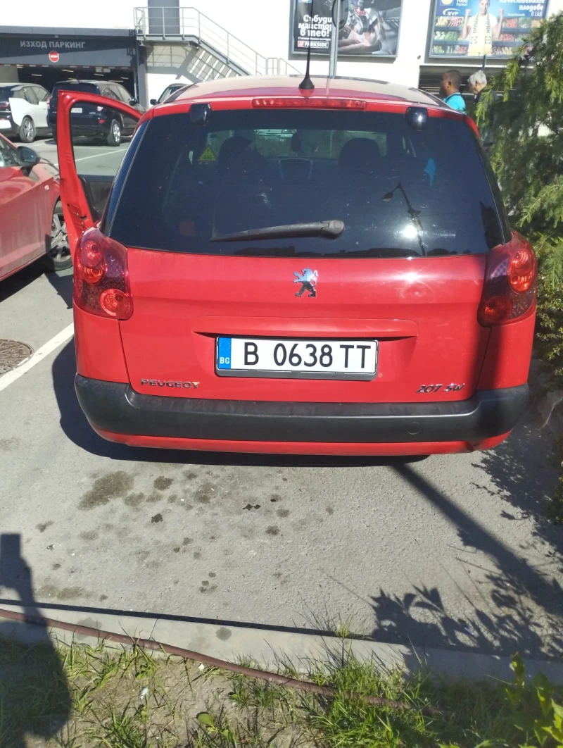 Peugeot 207 Бензин газ, снимка 4 - Автомобили и джипове - 47250358