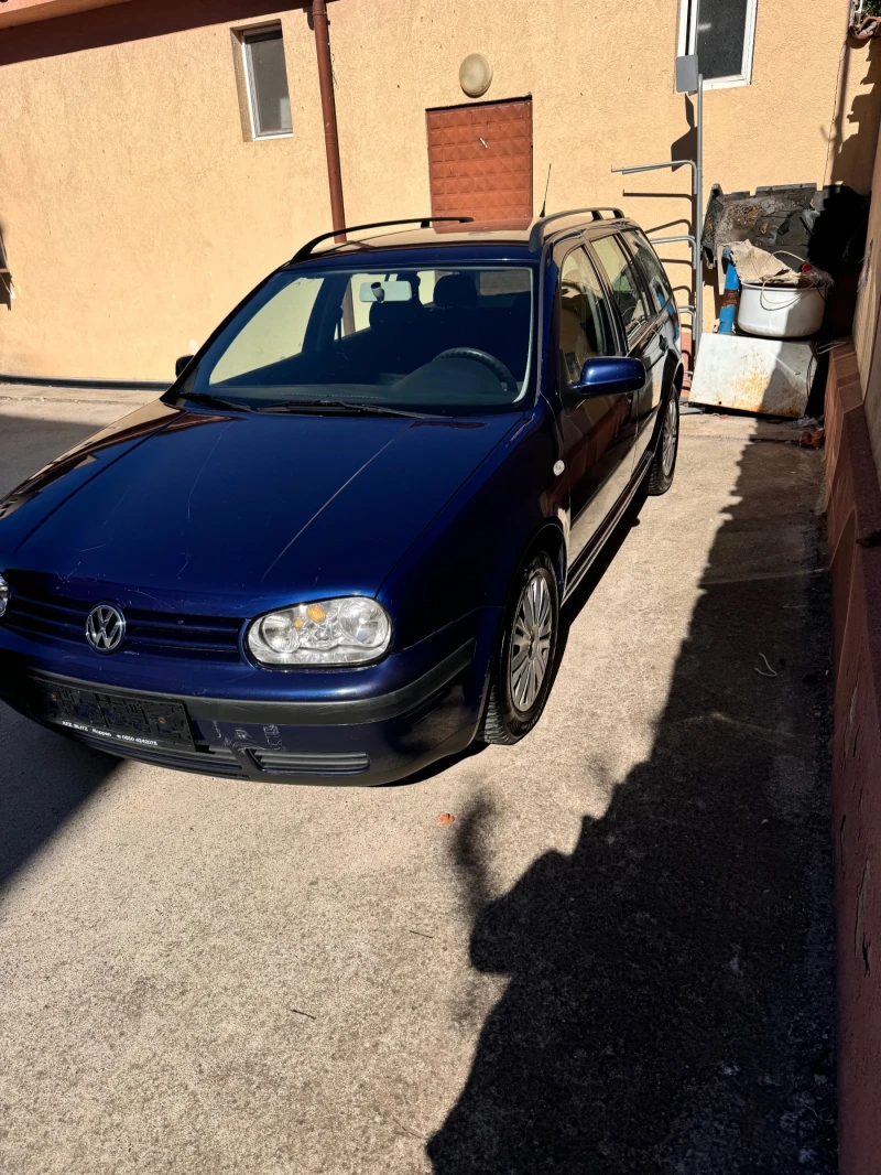 VW Golf Kombi, снимка 2 - Автомобили и джипове - 47447783