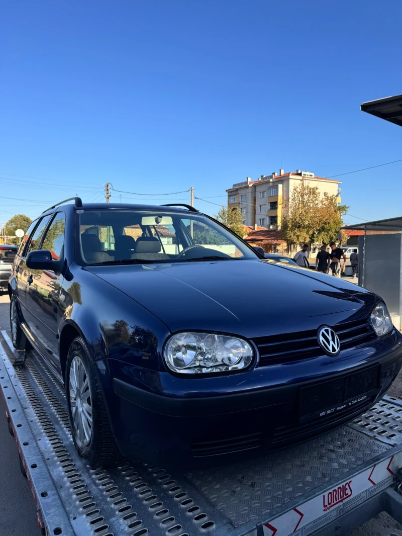 VW Golf Kombi, снимка 9 - Автомобили и джипове - 47447783