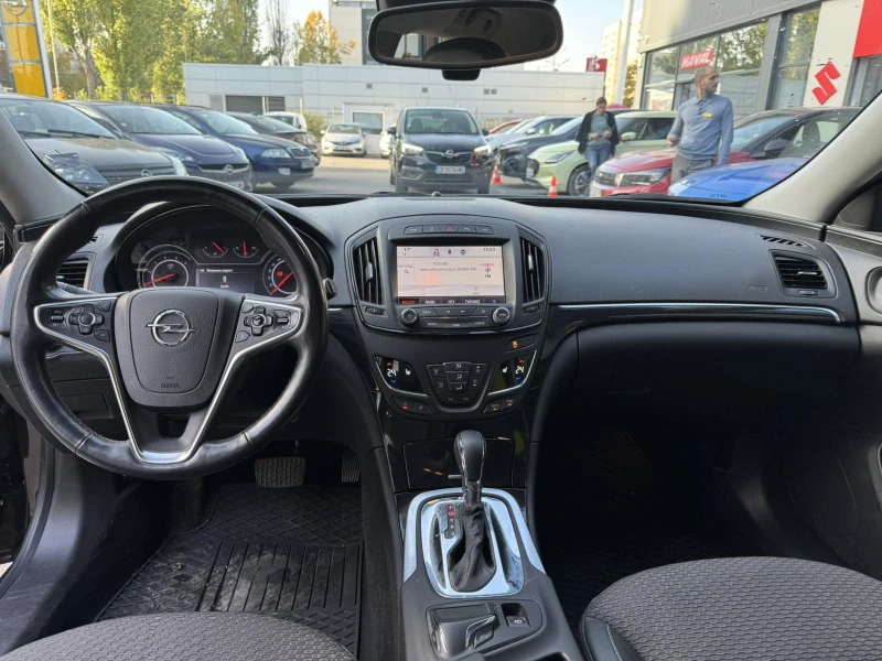 Opel Insignia 2.0 CDTI, снимка 11 - Автомобили и джипове - 47968924