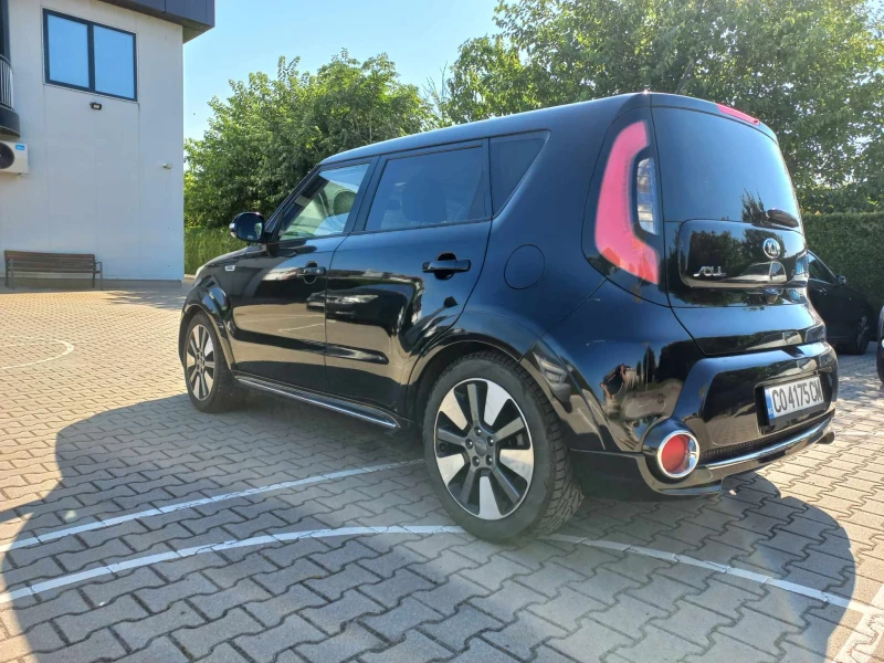 Kia Soul, снимка 2 - Автомобили и джипове - 48445855