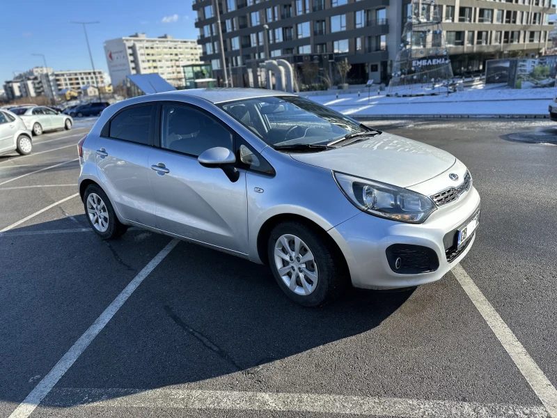 Kia Rio, снимка 5 - Автомобили и джипове - 49491754