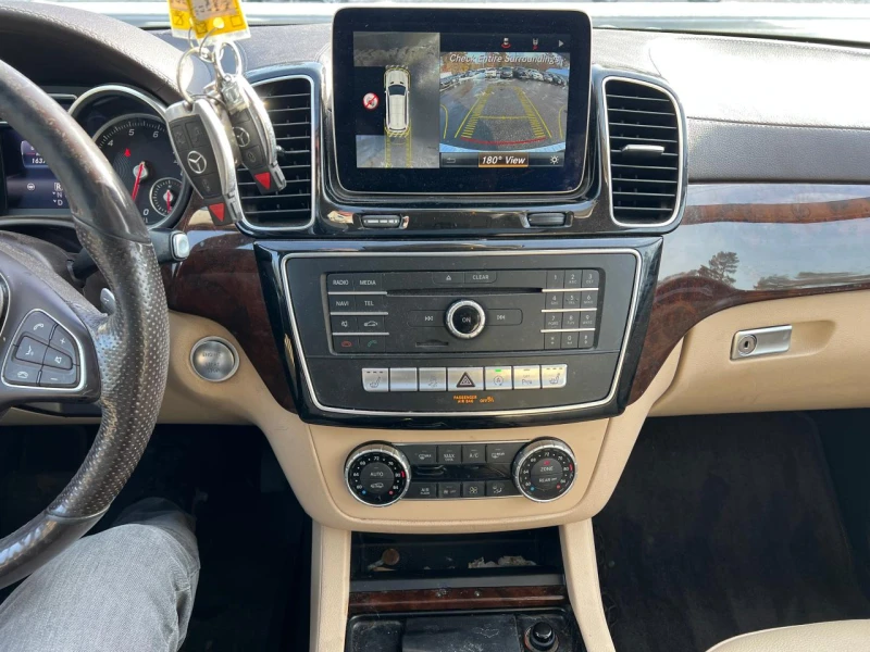 Mercedes-Benz GLS 450 4MATIC/LANE ASSIST/KEYLESS/ПОДГРЕВ/2 КЛЮЧА , снимка 6 - Автомобили и джипове - 49071577