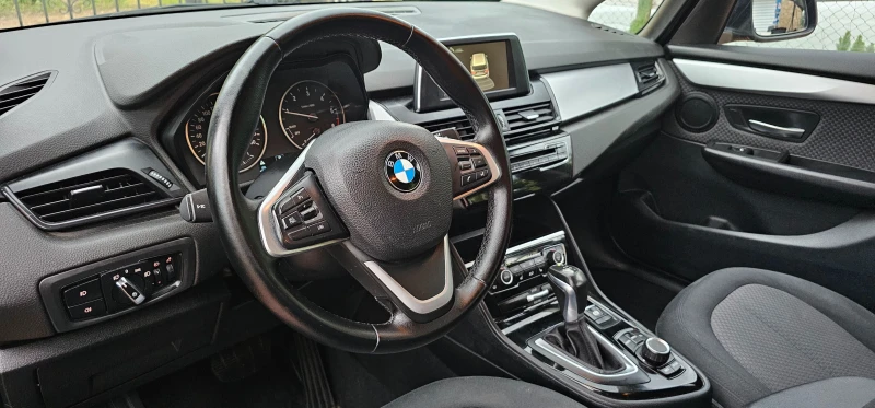 BMW 218 Gran Tourer 218d Advantage , снимка 12 - Автомобили и джипове - 50476100