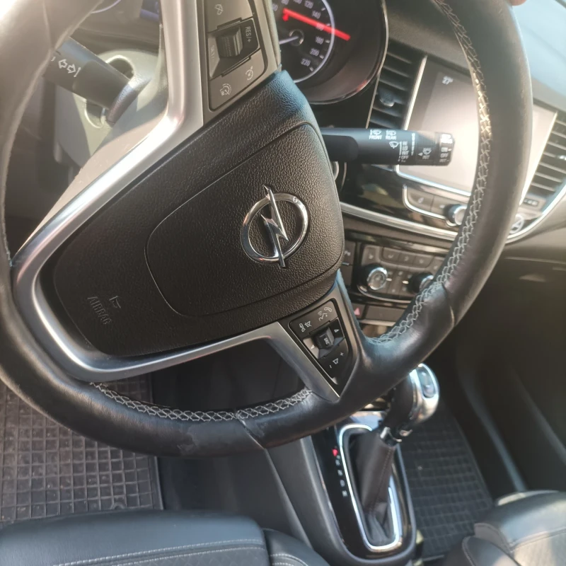 Opel Mokka X, снимка 8 - Автомобили и джипове - 52395033