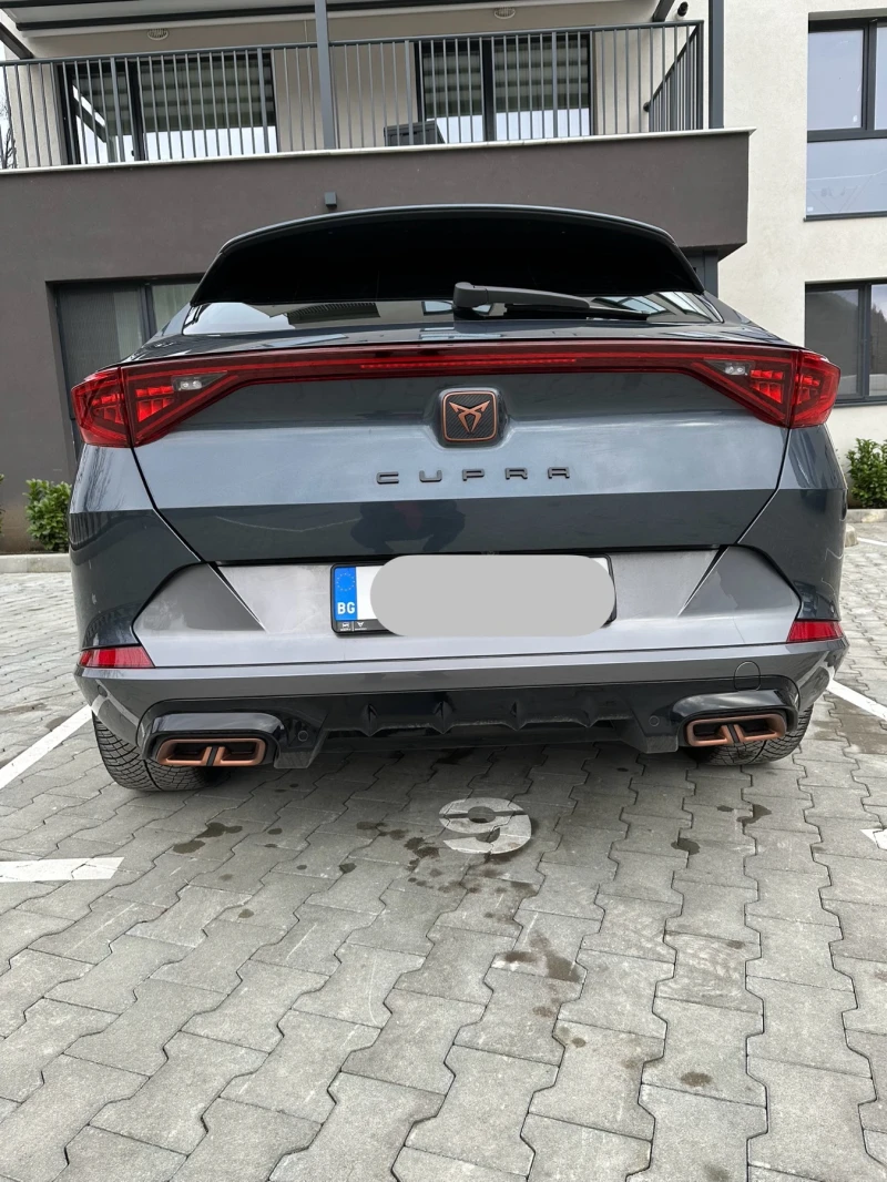 Cupra Formentor Plug in хибрид/1.4 VZ/ 245 к.с/ Гаранция-2027г, снимка 4 - Автомобили и джипове - 51034221