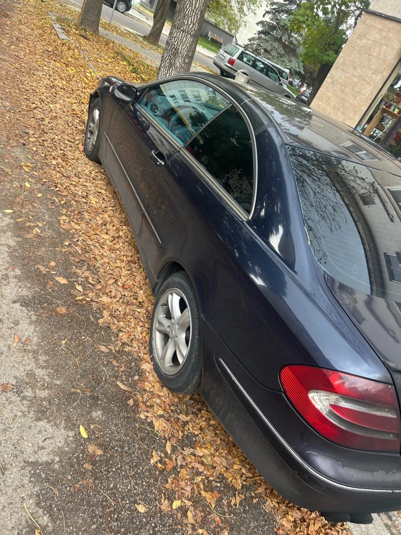 Mercedes-Benz CLK, снимка 2 - Автомобили и джипове - 52247737