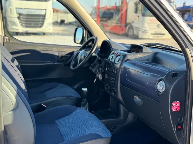 Citroen Berlingo Нов внос от Германия 2.0 Дизел 184.000км КЛИМА, снимка 10 - Автомобили и джипове - 52775584