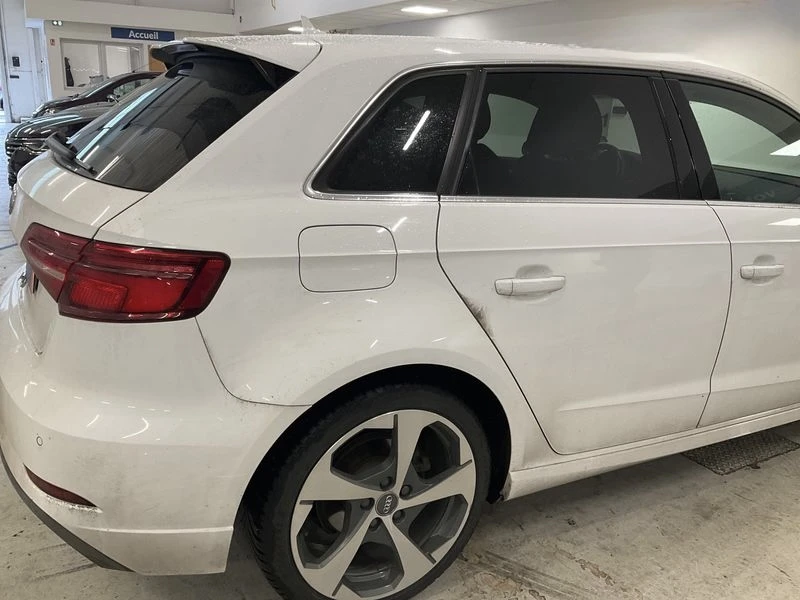 Audi A3 2.0TDI S-LINE DIGITAL MATRIX KAMERA AVTOMATIK, снимка 4 - Автомобили и джипове - 49240076