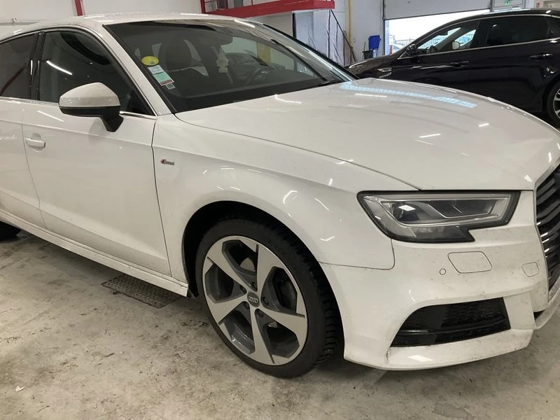 Audi A3 2.0TDI S-LINE DIGITAL MATRIX KAMERA AVTOMATIK, снимка 3 - Автомобили и джипове - 49240076