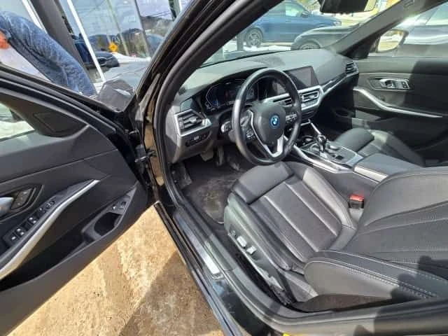 BMW 330 e xDrive/ШИБИДАХ/ОТ ПРЕДСТАВИТЕЛСТВО, снимка 9 - Автомобили и джипове - 54034505