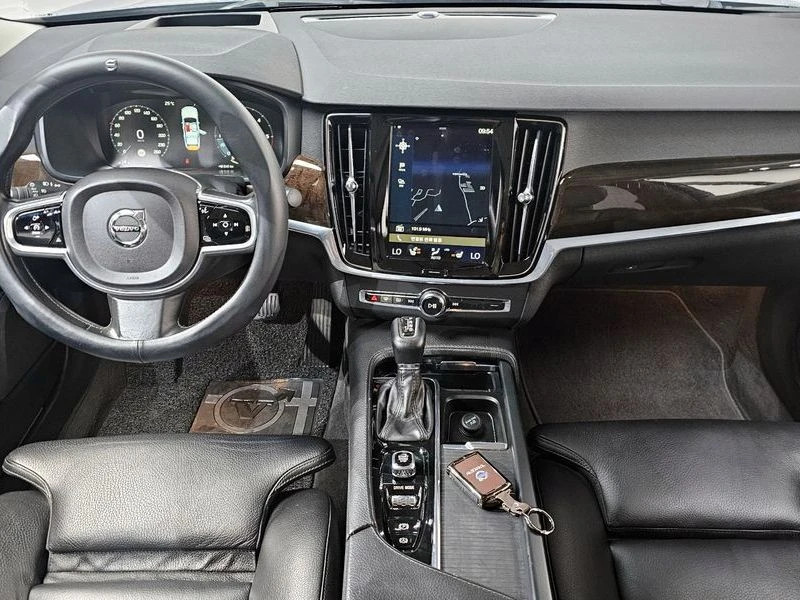 Volvo S90 2.0 Automatic, снимка 7 - Автомобили и джипове - 55975482