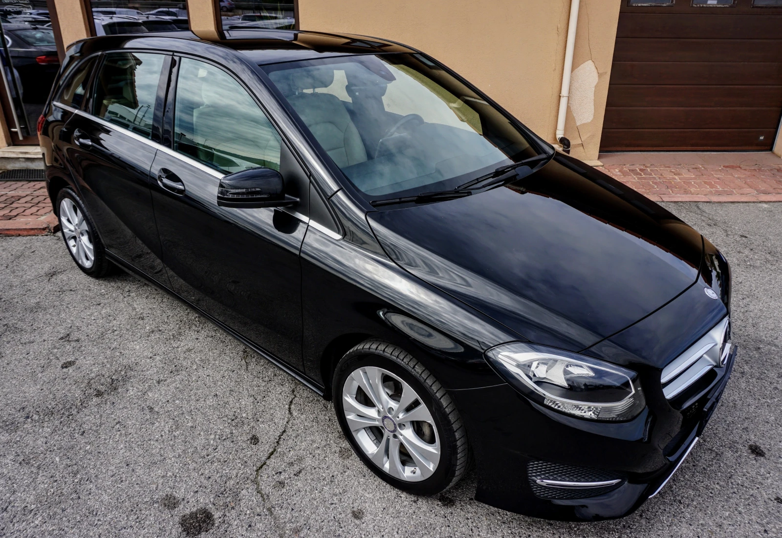 Mercedes-Benz B 180 CDI SPORT AUTO - изображение 2