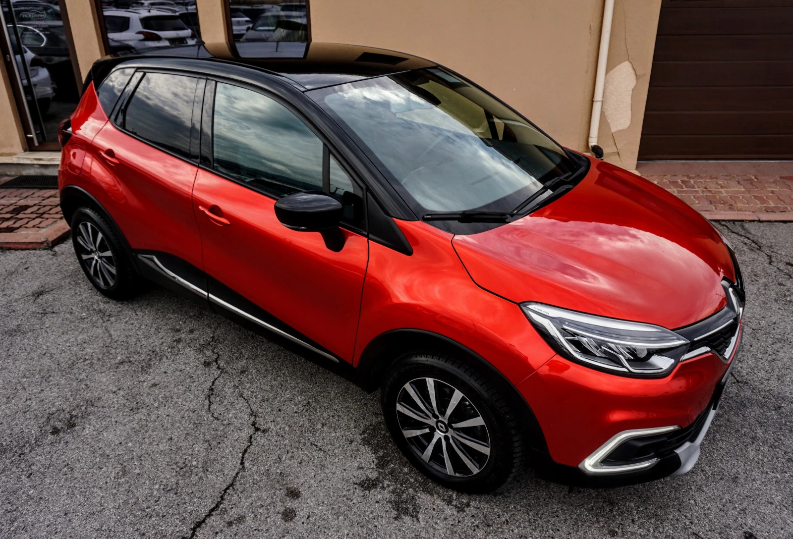Renault Captur 1.5DCi SPORT EDITION - изображение 2