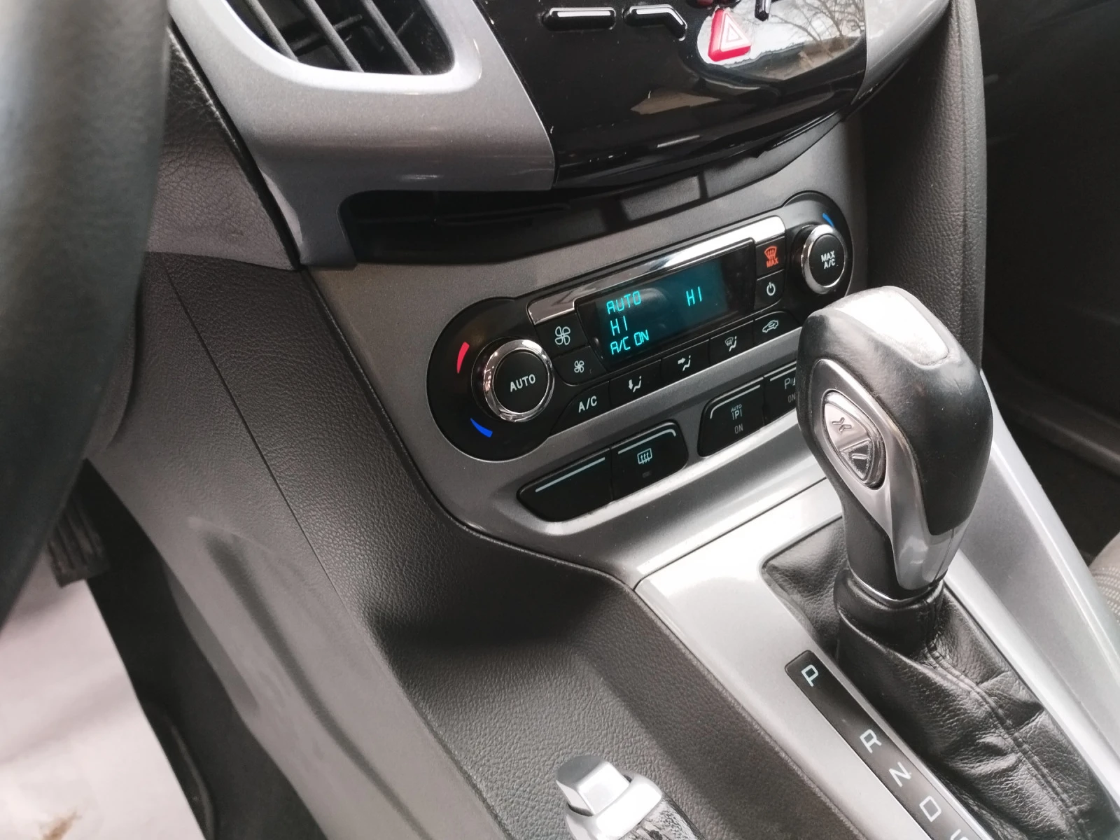 Ford Focus 2.0TDCI AUTOMATIC TITANIUM | Mobile.bg   15