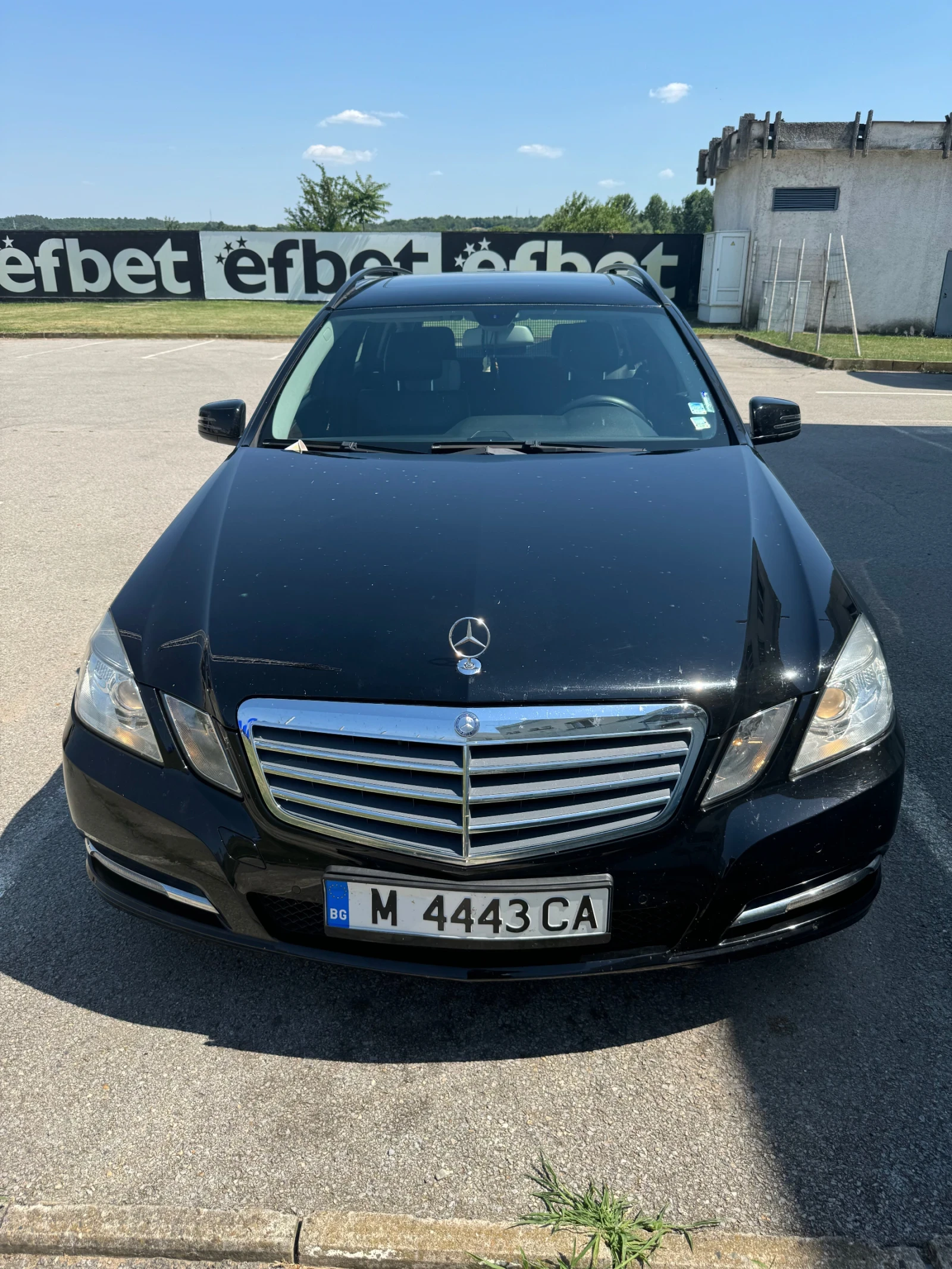 Mercedes-Benz E 200  - изображение 2