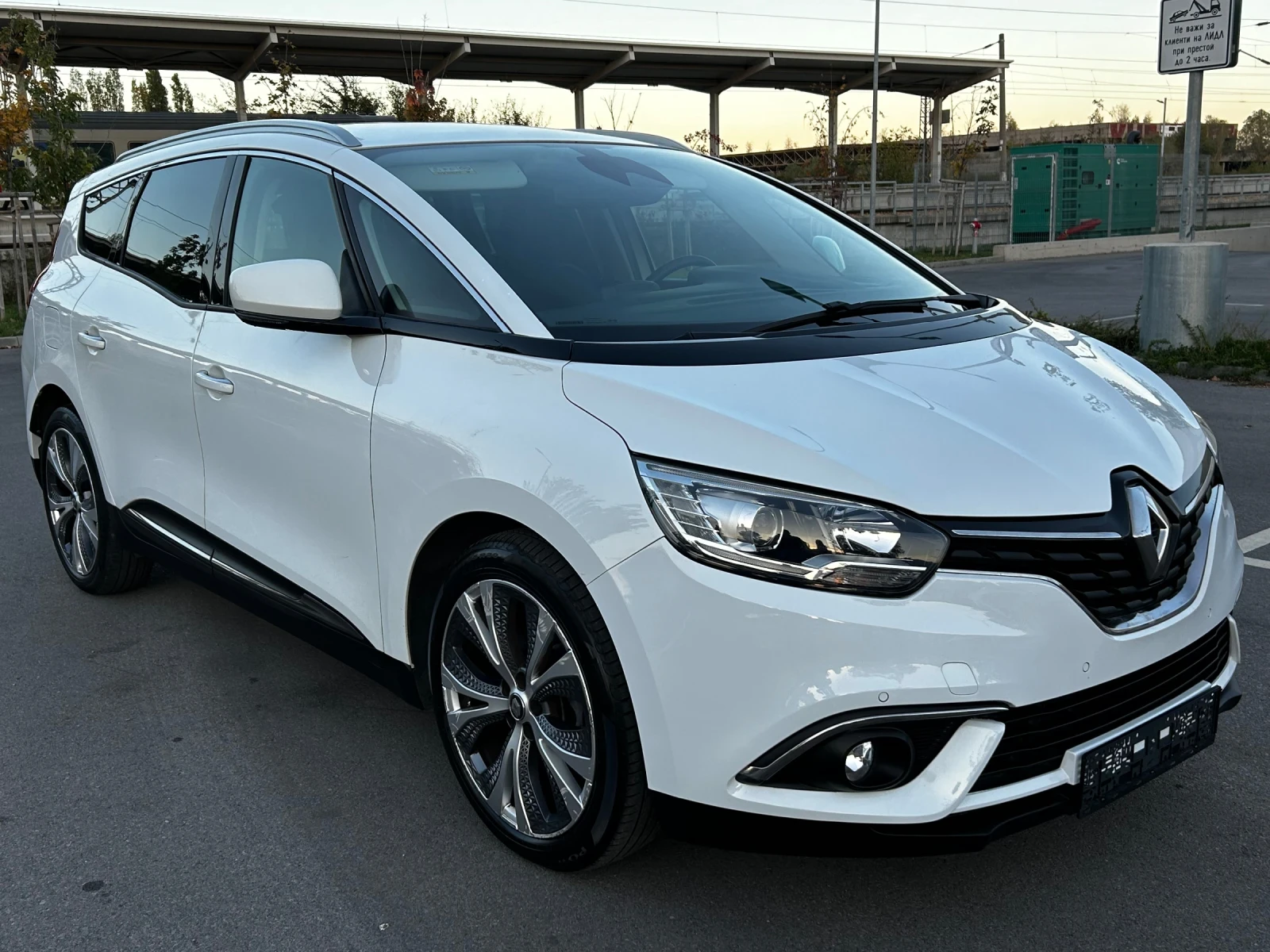 Renault Grand scenic * 1.5dCI* 7-места* ЕВРО6Б* Кожа* Нави* ФУЛ*  - изображение 3