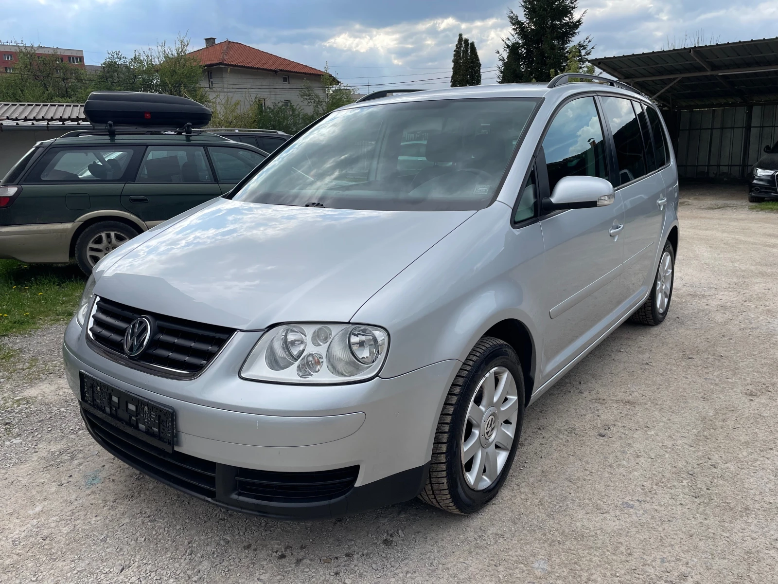 VW Touran 1.9TDI 6-скорости* Италия* 6+ 1  - изображение 3