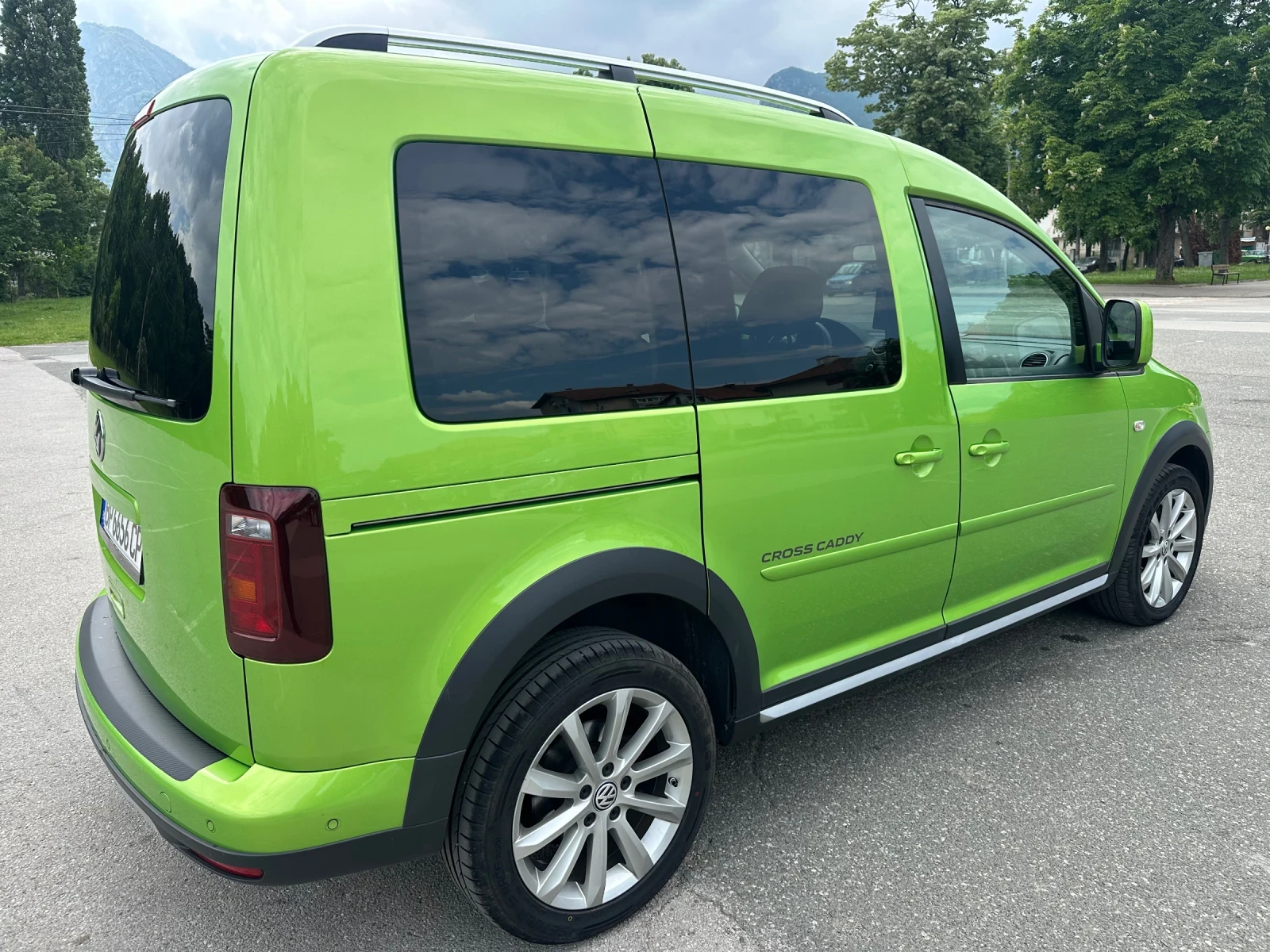 VW Caddy Cross 2.0 TDI DSG 170 к.с.  - изображение 5
