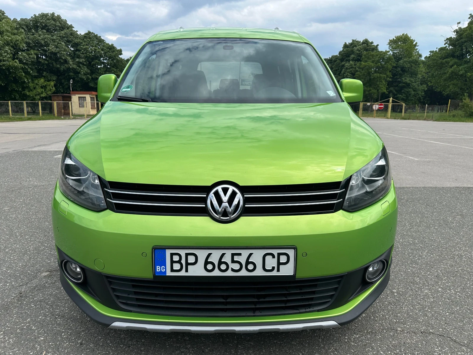 VW Caddy Cross 2.0 TDI DSG 170 к.с.  - изображение 8