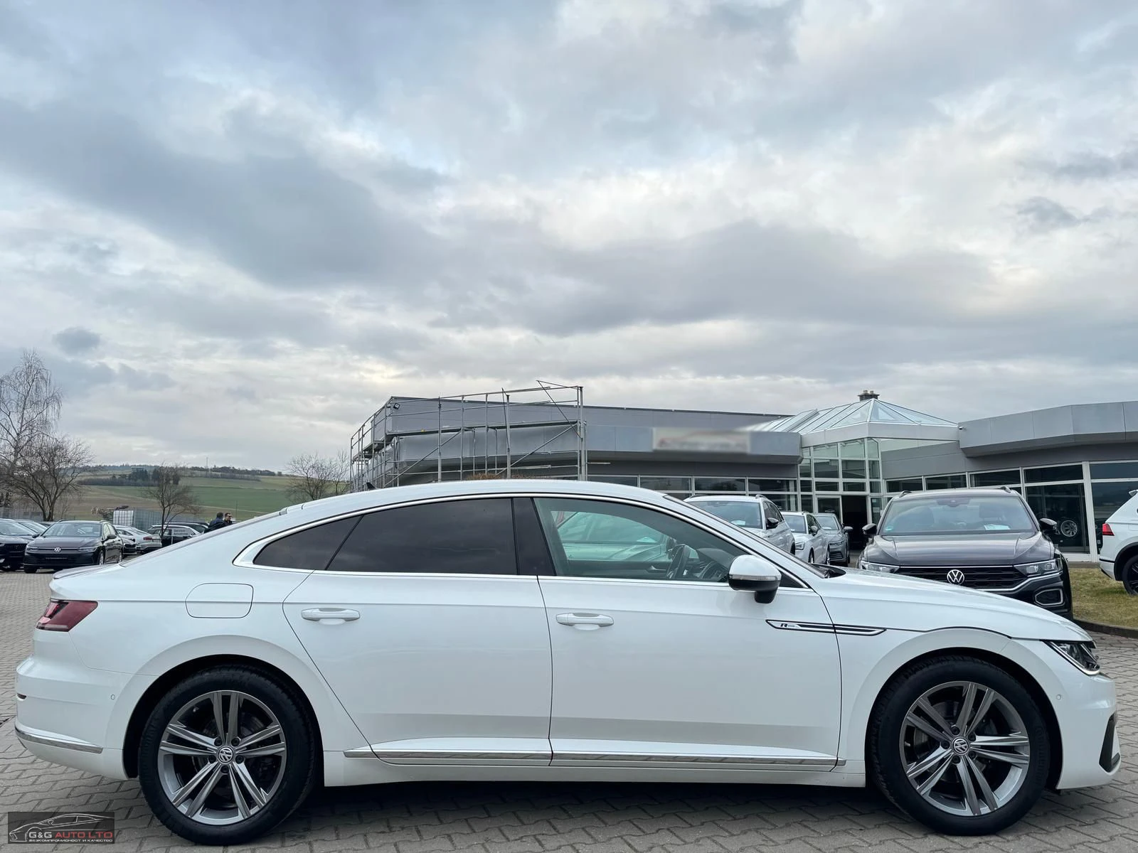 VW Arteon 2.0TDI/190HP/R-LINE/4X4/NAVI/CAM/KLESS/AMBI/568v - изображение 5
