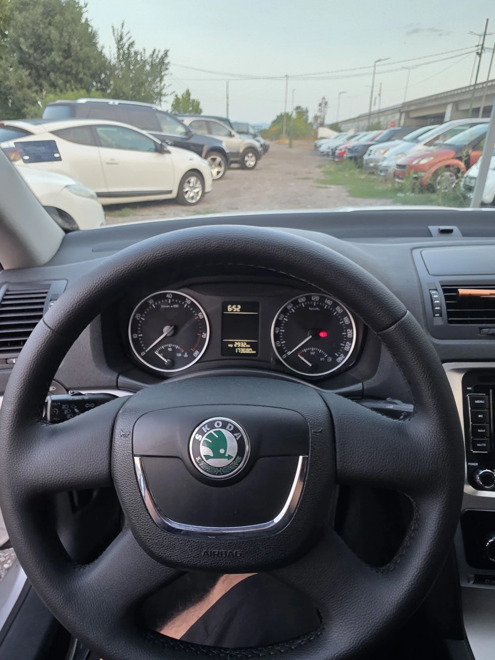 Skoda Octavia | Mobile.bg — изображение 12