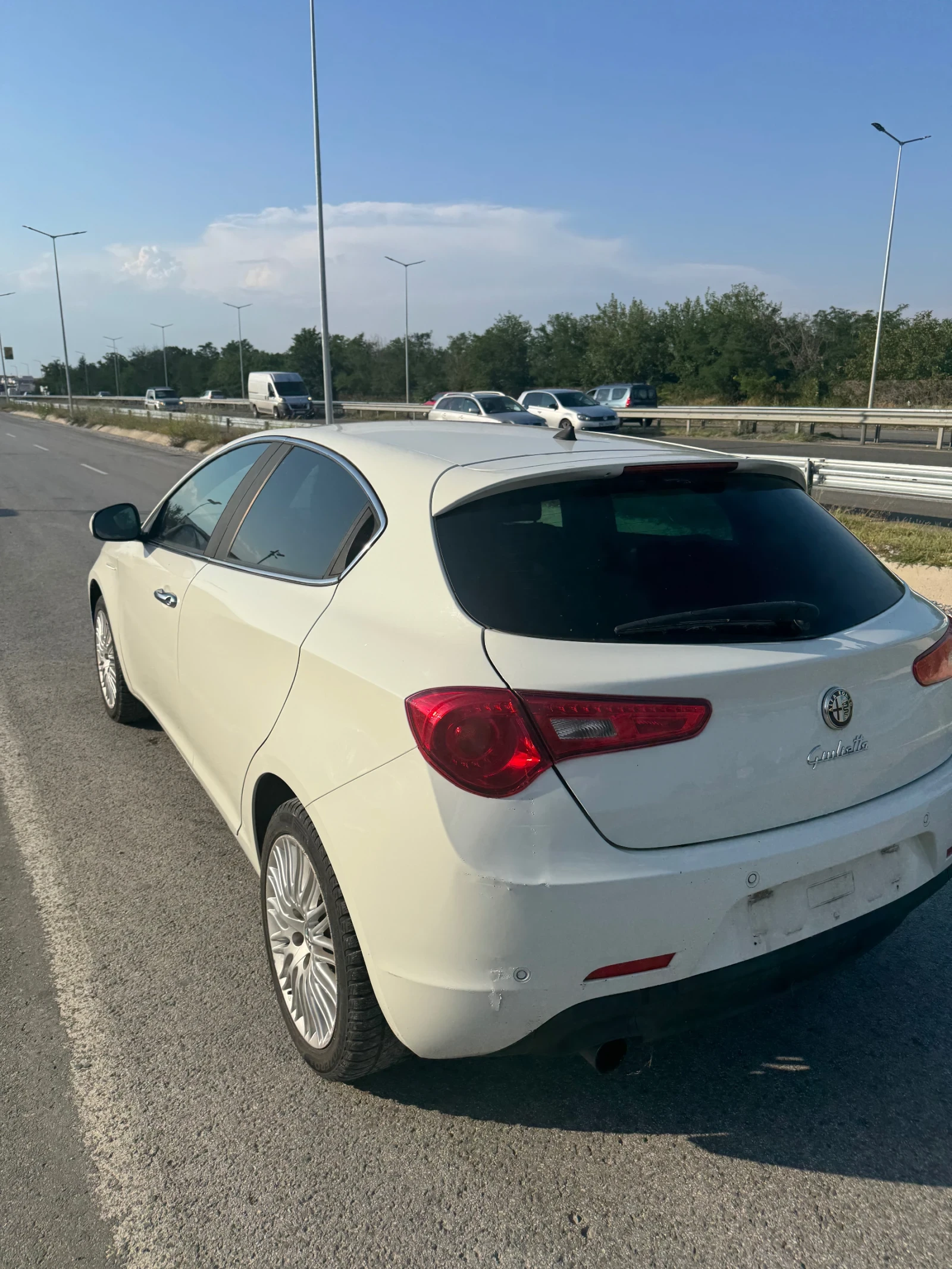 Alfa Romeo Giulietta Автоматик - изображение 5