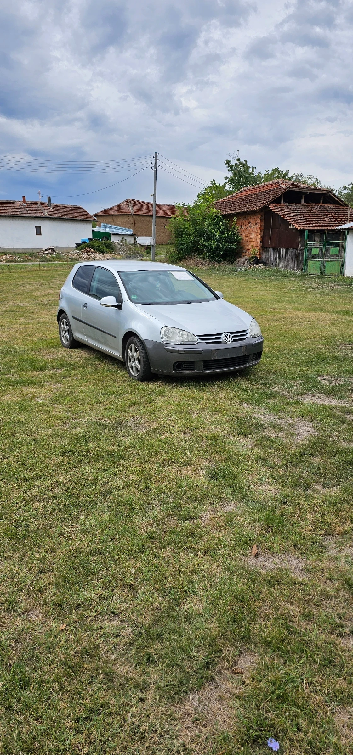 VW Golf 5 - 1.6i  - изображение 2