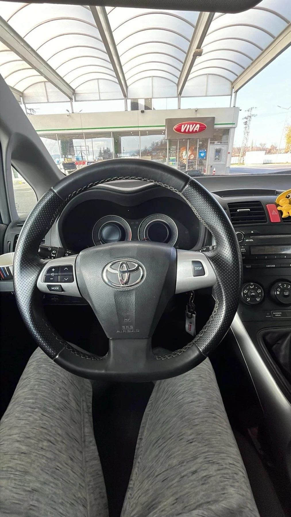 Toyota Auris 1.4  - изображение 6