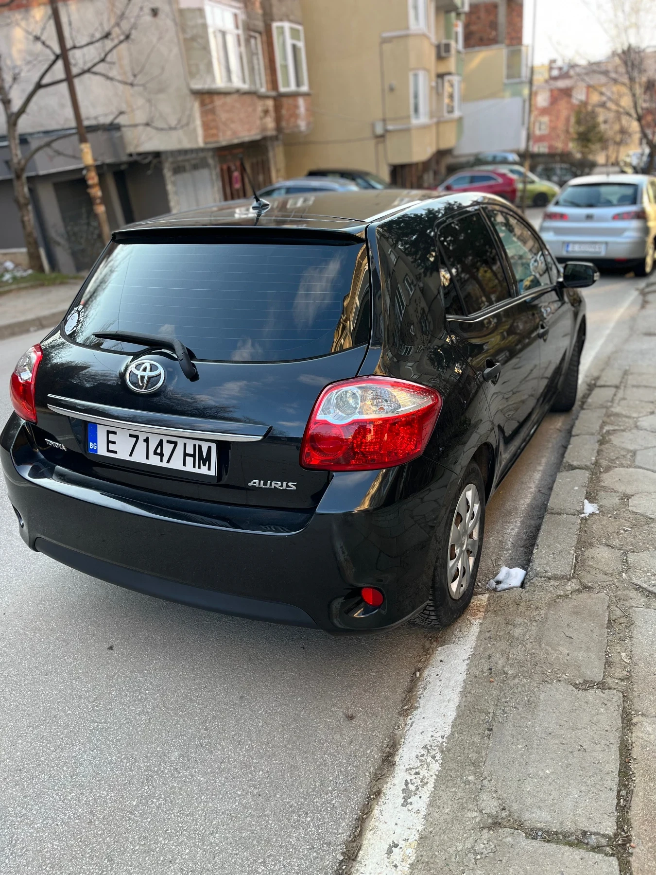 Toyota Auris 1.4  - изображение 2