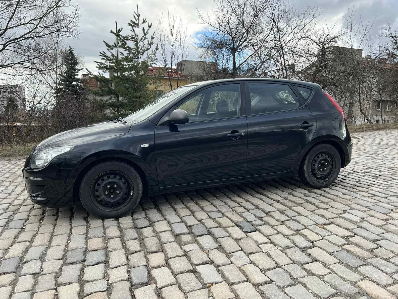 Hyundai I30 1.4i - изображение 3