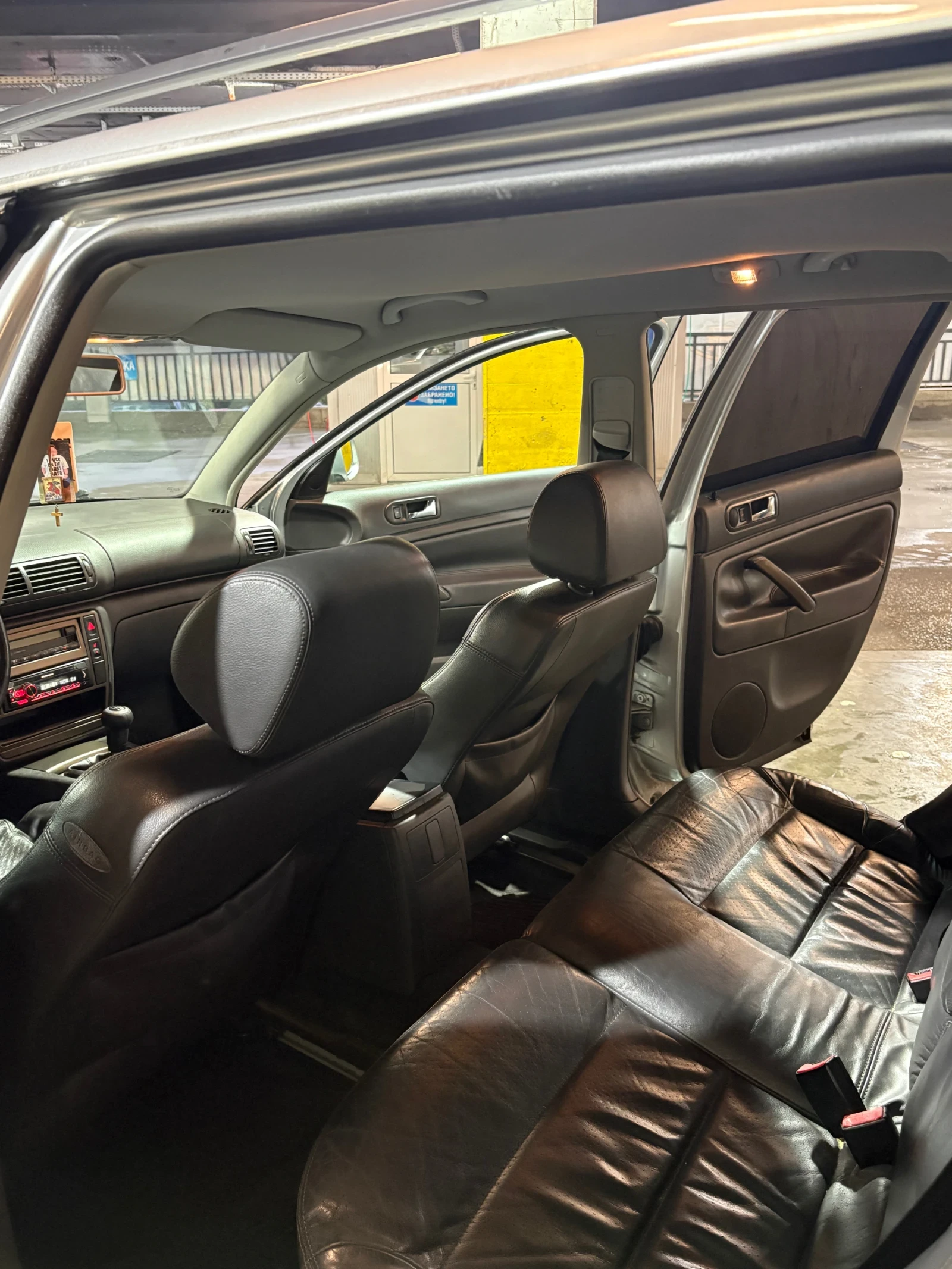 VW Passat | Mobile.bg   12