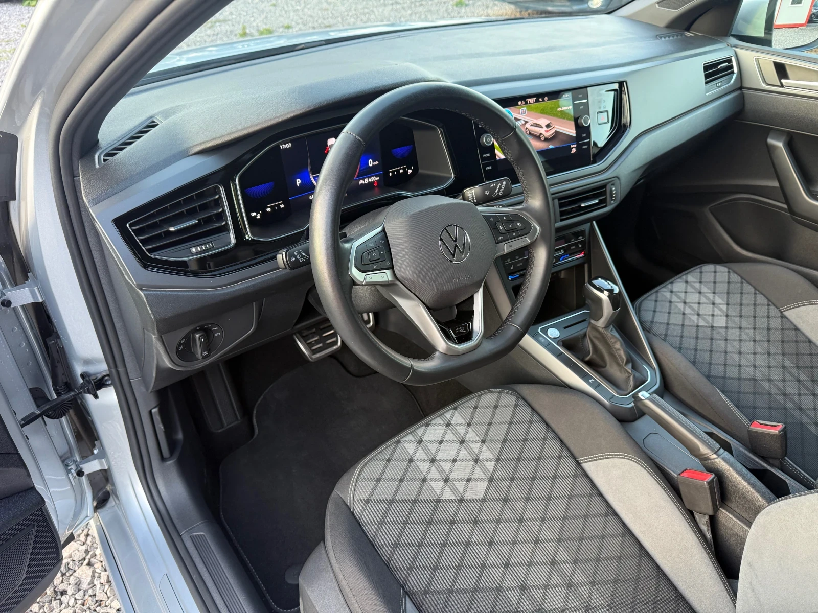 VW Taigo R-Line Plus 1.0 TSI (110 кс) DSG/44000km/IQ Light - изображение 8