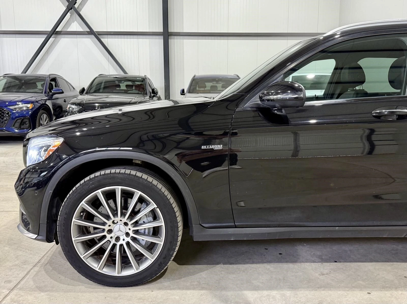 Mercedes-Benz C 43 AMG 4MATIC AMG - изображение 9