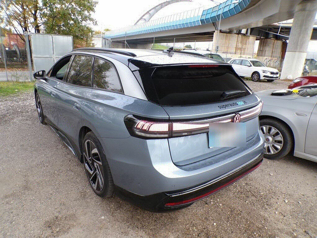 VW ID.7 TOURER PRO 82 kWh/Панорама/Хедъп/Масаж/Подгрев - изображение 3