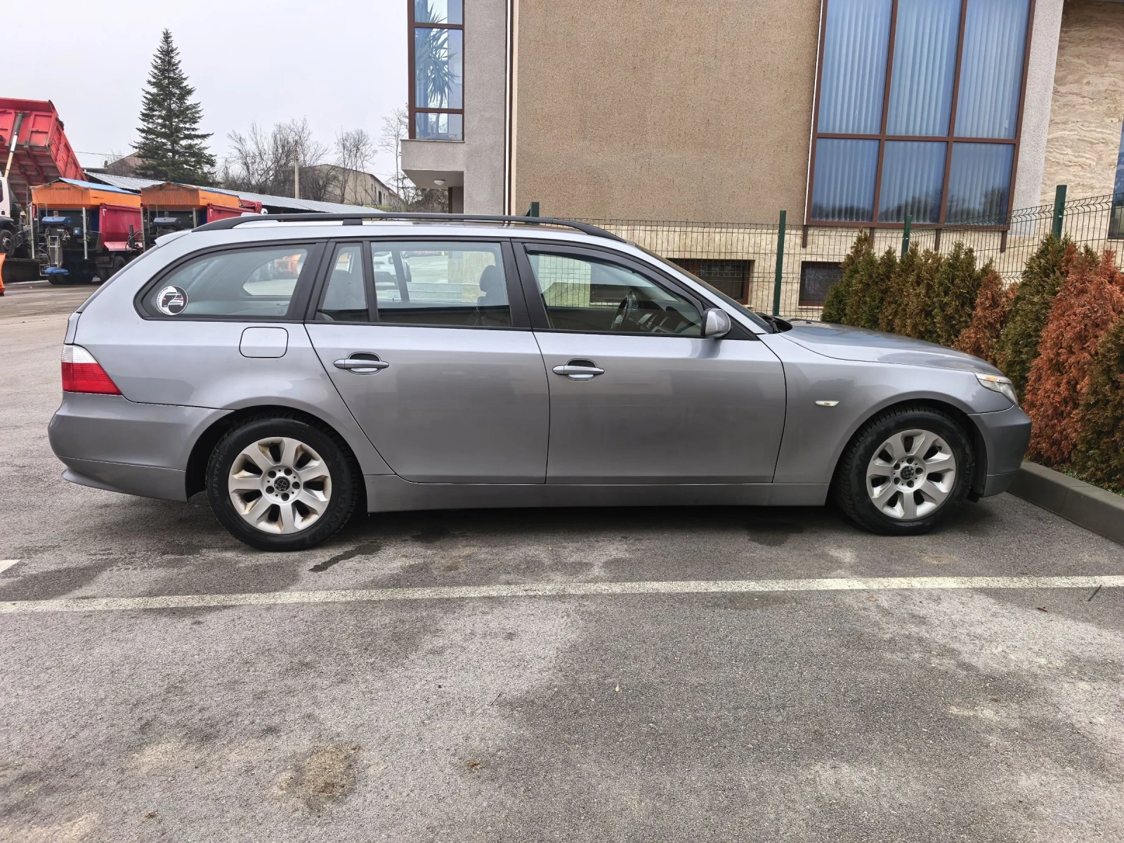 BMW 530 E61 - изображение 6