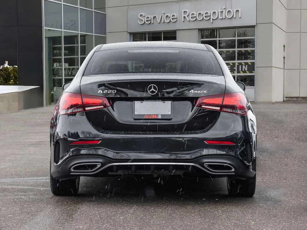 Mercedes-Benz A 220 * A220 4M * CARFAX * ЦЕНА ДО БГ, снимка 6 - Автомобили и джипове - 53890606