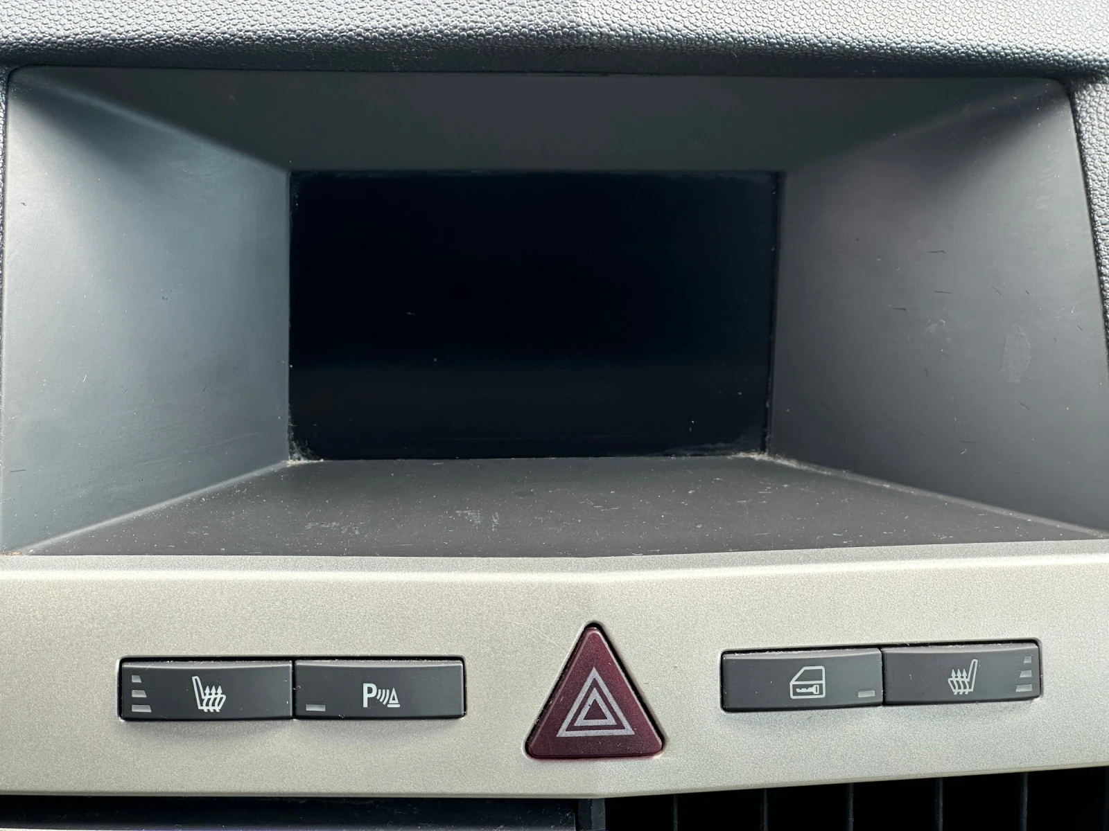 Opel Astra 1.6i, снимка 10 - Автомобили и джипове - 54244219