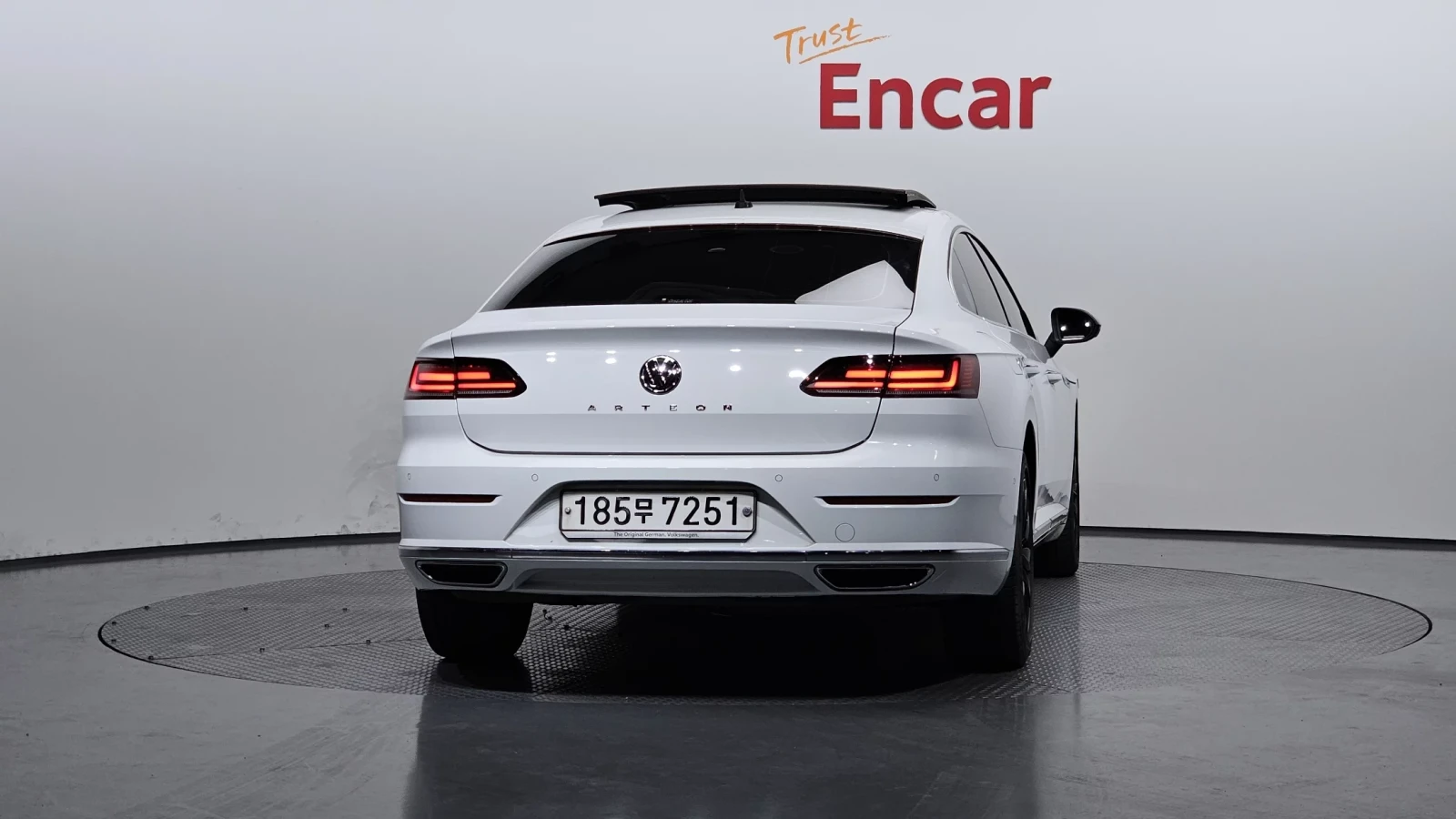 VW Arteon 2019* TDI Prestige* 88836км* КРАЙНА ЦЕНА, снимка 4 - Автомобили и джипове - 54441441