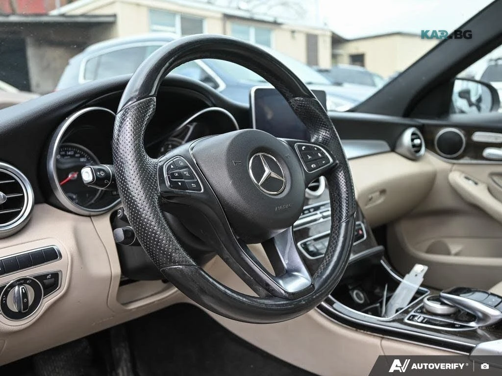 Mercedes-Benz C 300 4MATIC* АвтоКредит* (ЦЕНА ДО БГ), снимка 7 - Автомобили и джипове - 54634316